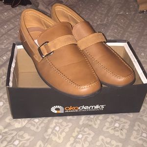 Vintage Akademiks slip on dress shoes size 11